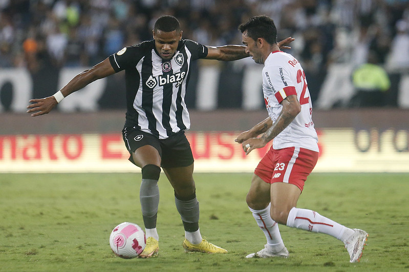 Botafogo x Red Bull Bragantino veja as escalações oficiais para o jogo