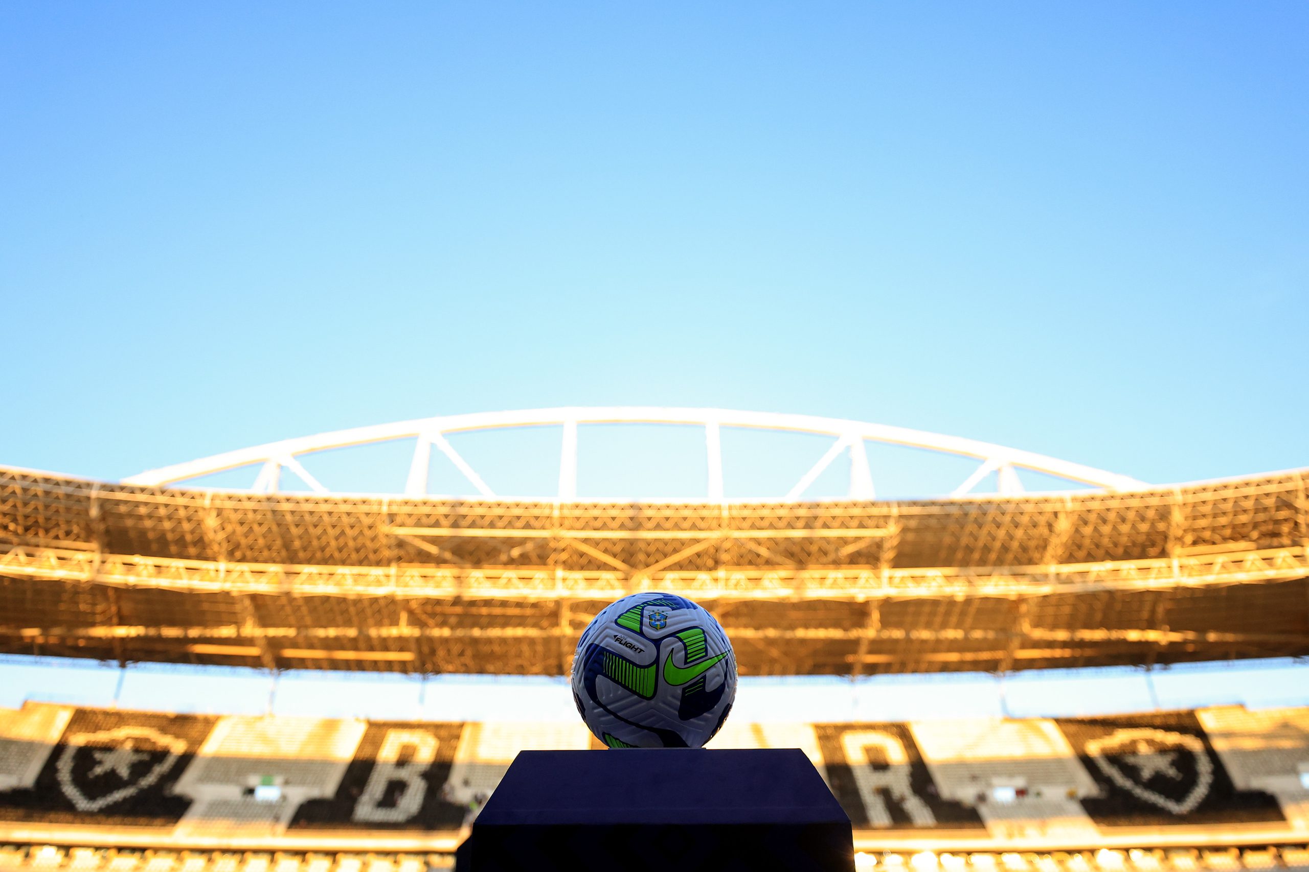 Botafogo x Coritiba horário e onde assistir ao jogo do Brasileirão AO VIVO