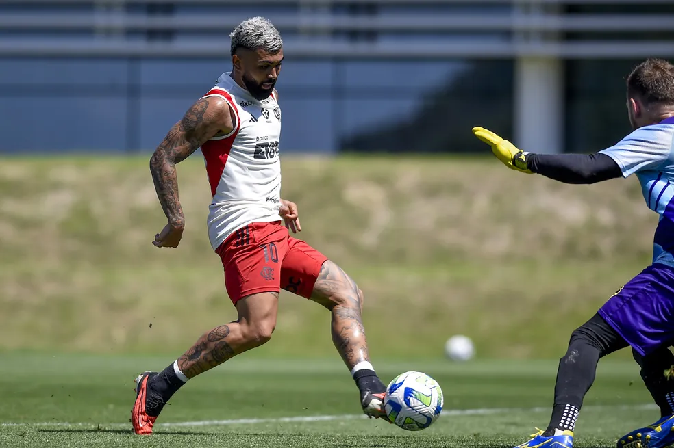 Gabigol Treina Parte No Flamengo E Realiza Trabalhos De Fortalecimento