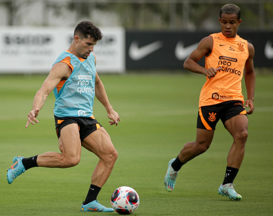 Time Profissional Do Corinthians Perde Para Sub Em Jogo Treino