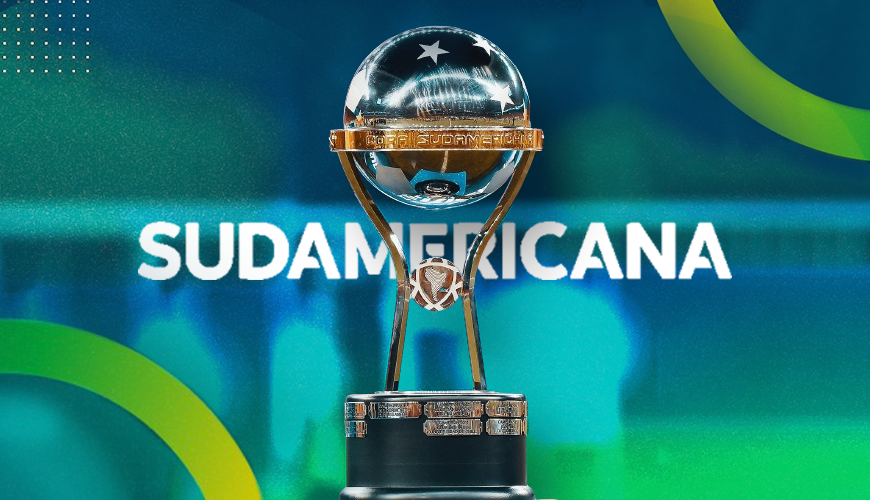 La imagen muestra el trofeo y la palabra "Sudamericana".
