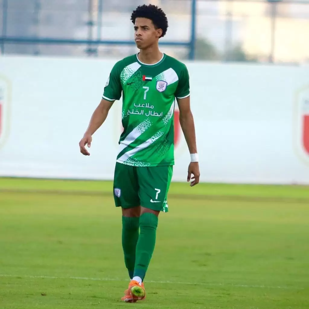 Brasileiro Renner Alves se destaca na temporada pelo Gulf FC, dos Emirados Árabes Unidos