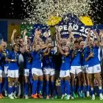 Seleção Brasileira conquistando seu 8º título da Copa América Feminina, em 2022. Foto: Thaís Magalhães/CBF