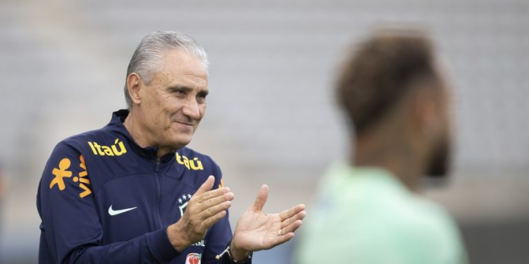 Seleção brasileira inicia preparação para a Copa do Mundo.