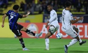 VASCO INDEPENDIENTE DEL VALLE em campo pela Sul-Americana 2025