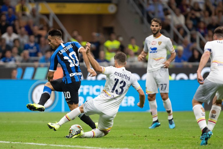 Inter de Milão e Lecce se encaram pela segunda rodada do Campeonato Italiano. Foto: DPPI Media / Alamy Stock Photo