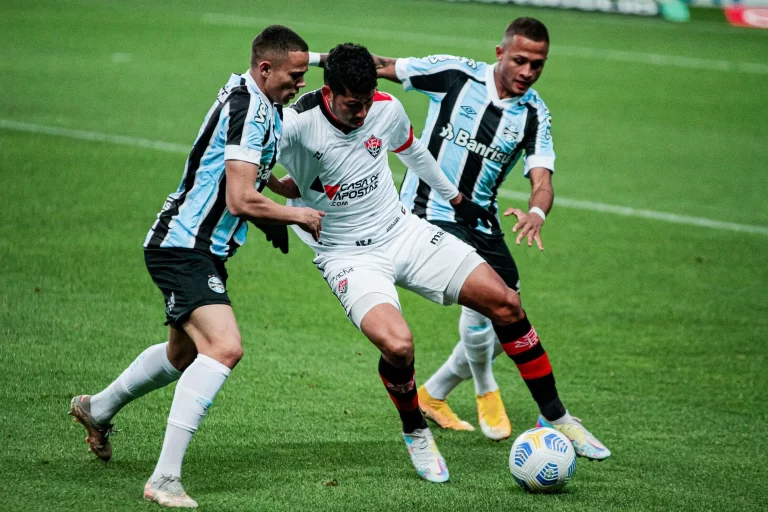 Grêmio 1 x 0 Vitória, Copa do Brasil 2021. Foto: Matheus Pe/TheNEWS2/ZUMA Press Wire/Alamy Stock Photo