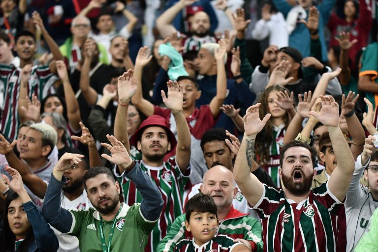 Torcida do Fluminense. (Foto: Divulgação / Alamy)