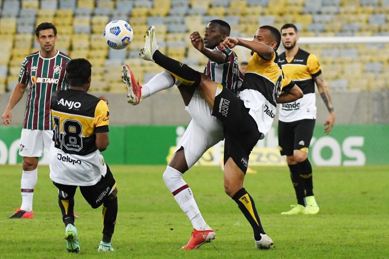 Criciúma x Fluminense pela Copa do Brasil de 2021. (Foto: Divulgação / A.PAES / Alamy Stock Photo)