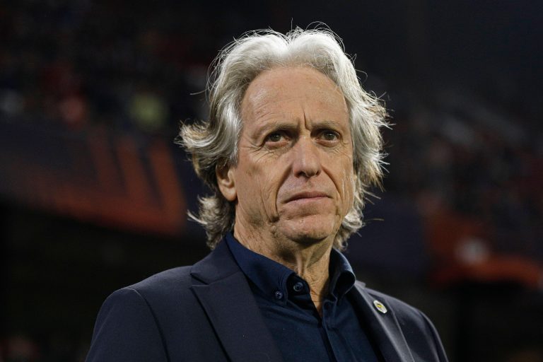 Jorge Jesus no Al-Hilal, da Arábia Saudita. (Foto: Divulgação / Alamy)