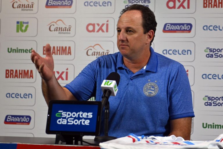 Rogério Ceni afirma que quer disputar a próxima Libertadores com o Bahia. Foto: Divulgação / AGIF / Alamy Stock Photo