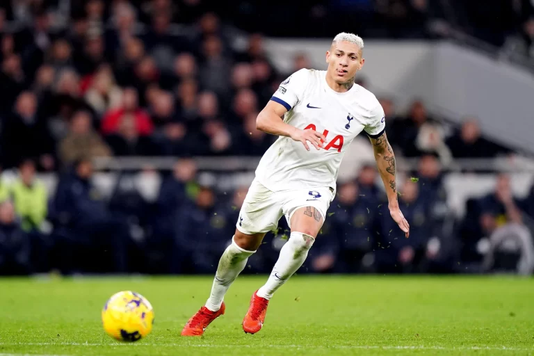 Richarlison, camisa 9 do Tottenham. Foto: PA Images/Alamy Stock Photo