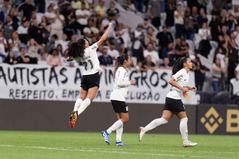 Corinthians feminino no Brasileirão 2024. Foto: Sipa USA/Alamy Live News