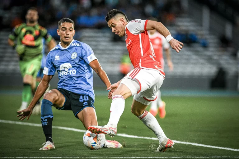 Belgrano 0 x 0 Internacional, 1ª rodada da Sul-Americana 2024. Foto: Richard Ferrari/TheNEWS2/ZUMA Press Wire/Alamy Stock Photo