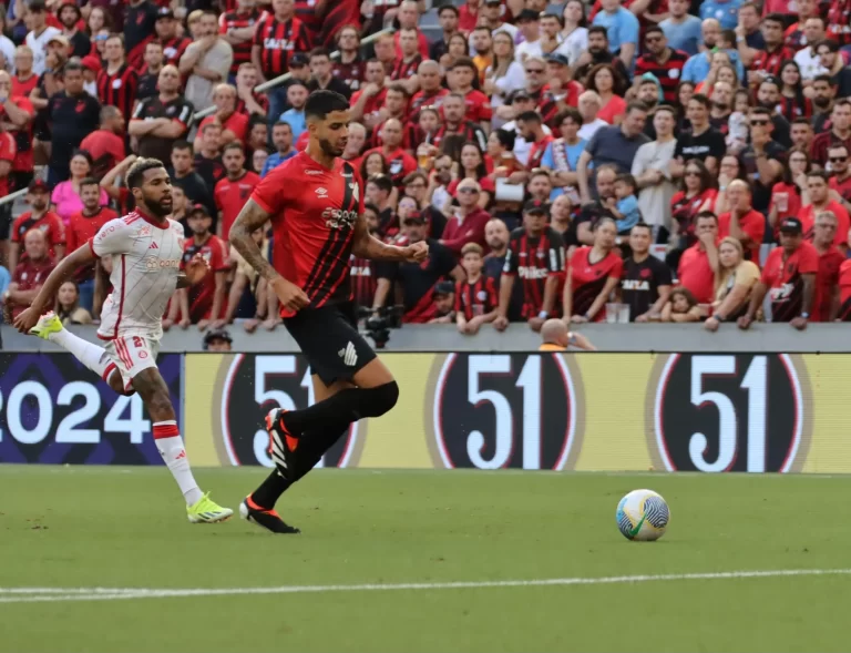 Athletico-PR 1 x 0 Internacional, 3ª rodada do Brasileirão 2024. Foto: Edson De Souza/TheNEWS2/ZUMA Press Wire/Alamy Live News