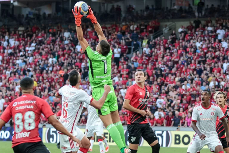 Athletico-PR 1 x 0 Internacional, Brasileirão 2024. Foto: Robson Mafra/AGIF/Sipa USA/Alamy Live News