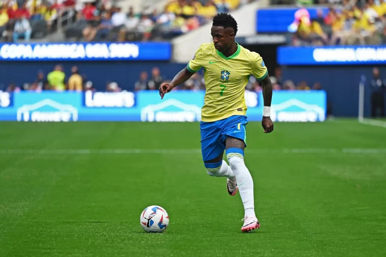 Vini Jr, seleção brasileira. Foto: Rodrigo Caillaud/DiaEsportivo/Alamy Live News