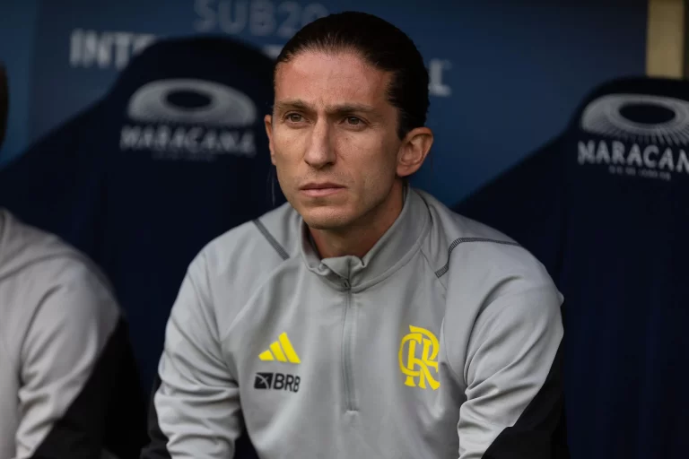 Filipe Luís, técnico da base do Flamengo. Foto: Ruano Carneiro/Alamy Live News