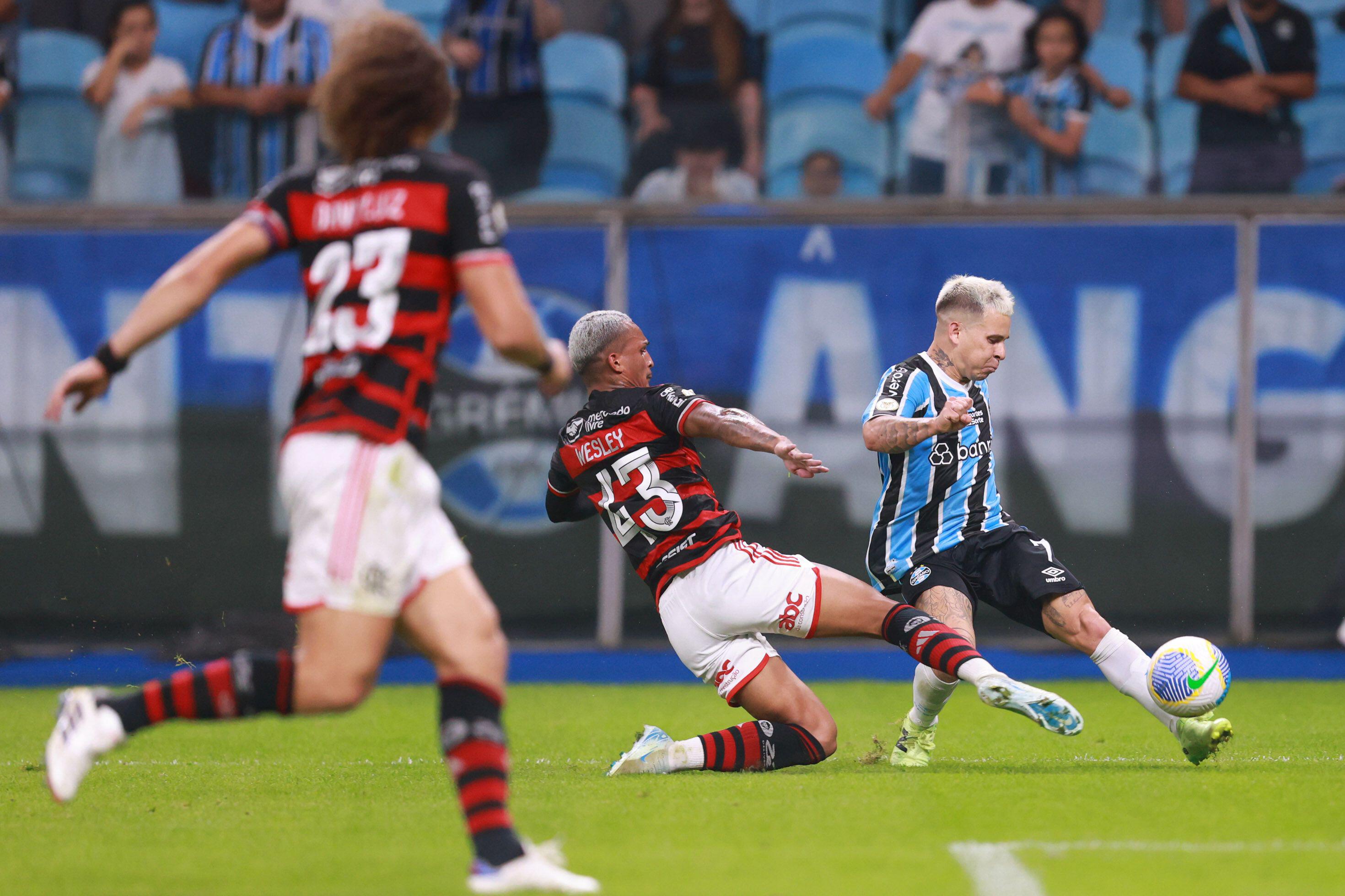 Soteldo em Grêmio x Flamengo