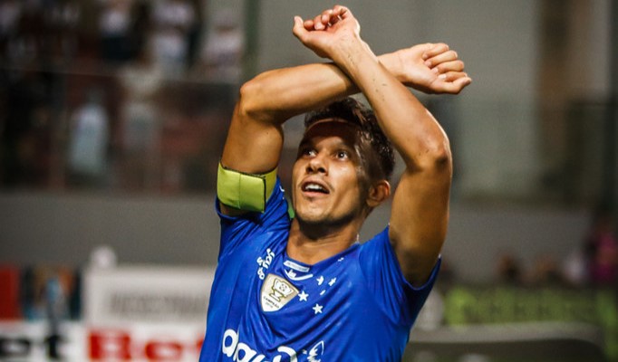 Henrique, volante do Cruzeiro. Foto: Vinnicius Silva/Cruzeiro