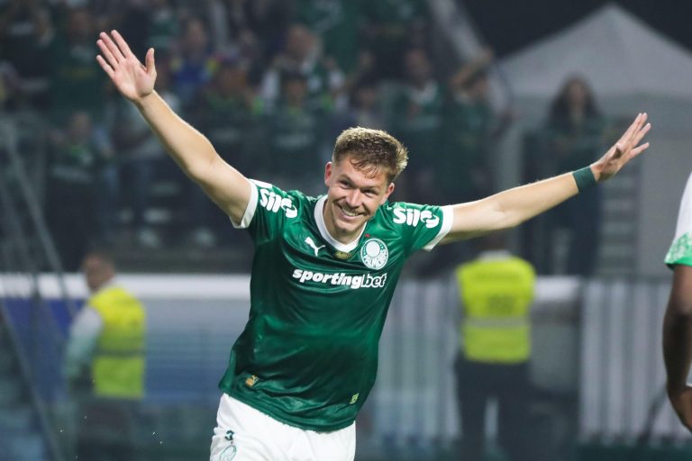 Bruno Fuchs jogando no Palmeiras