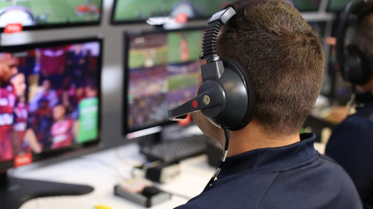 Campeonato Paranaense terá VAR pela primeira vez na história. Foto: Laura Zago/CBF