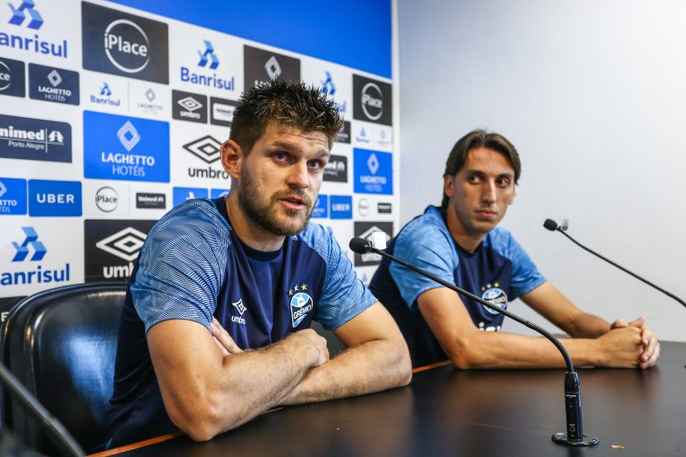 Geromel e Kannemann, dupla de zaga do Grêmio