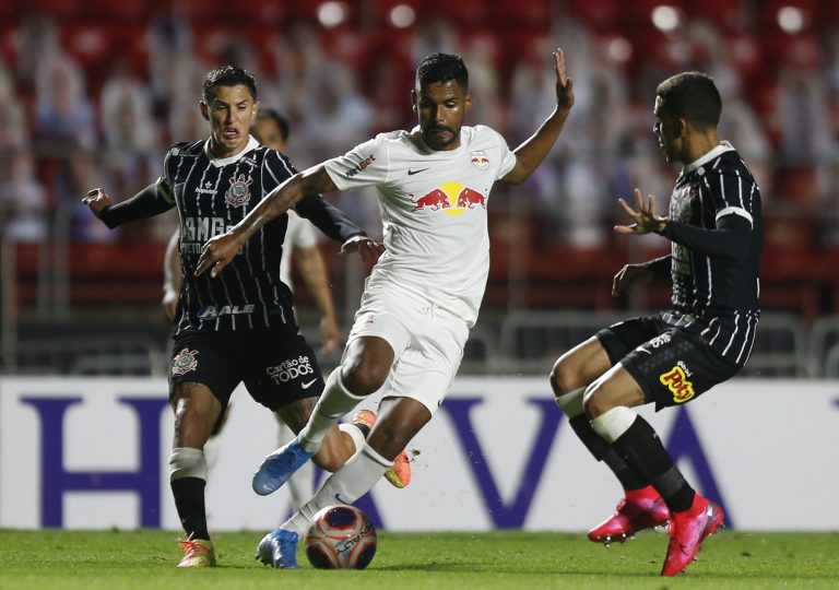 Red Bull Bragantino e Corinthians, em campo pelo Paulistão de 2020