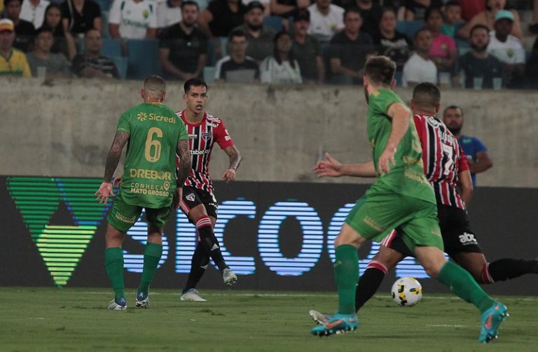 04/09/2022 - Cuiabá 1 x 1 São Paulo - Arena Pantanal - Campeonato Brasileiro. Foto: Rubens Chiri/saopaulofc.net