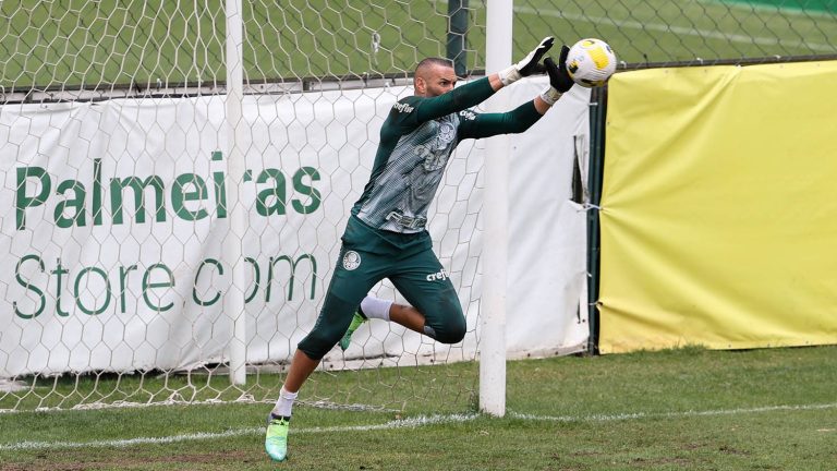 Weverton atua no Palmeiras e foi convocado para ir à Copa do Mundo do Qatar. Foto: Cesar Greco/Palmeiras.