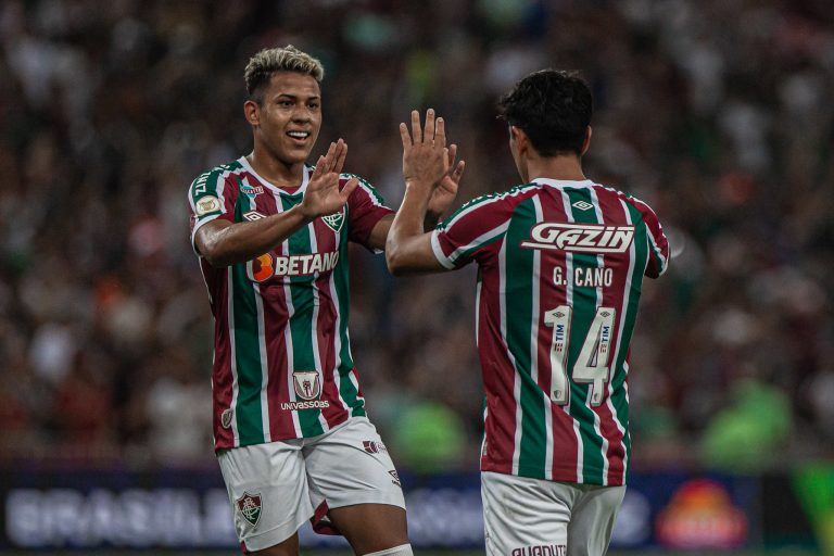 Cano "entrega" saída de companheiro de ataque no Fluminense