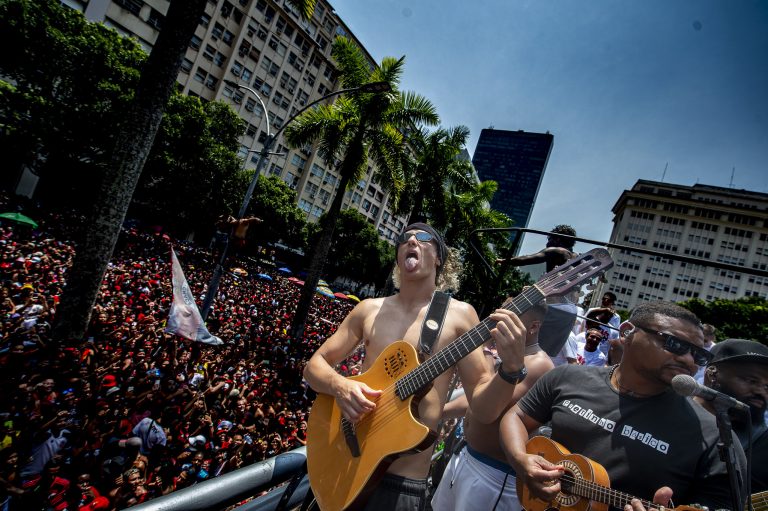 Recopa Sul-americana "acaba" com carnaval do Flamengo