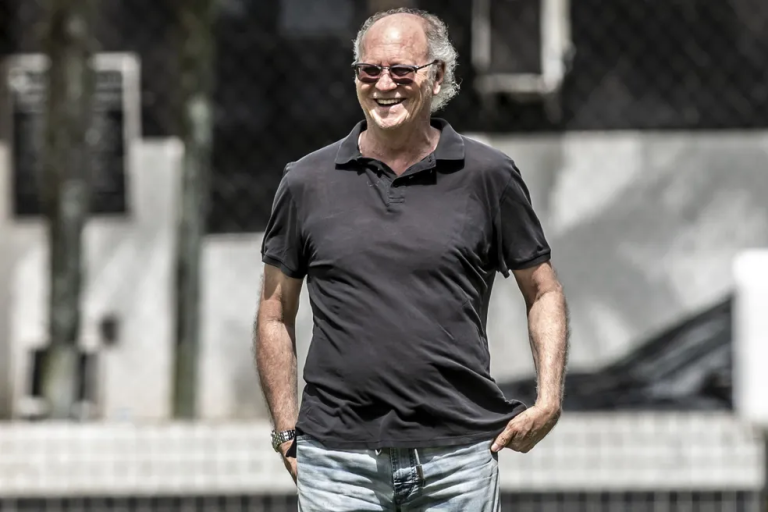 Coordenador técnico, Falcão fala sobre as contratações do Santos para 2023: “Faremos um time competitivo”