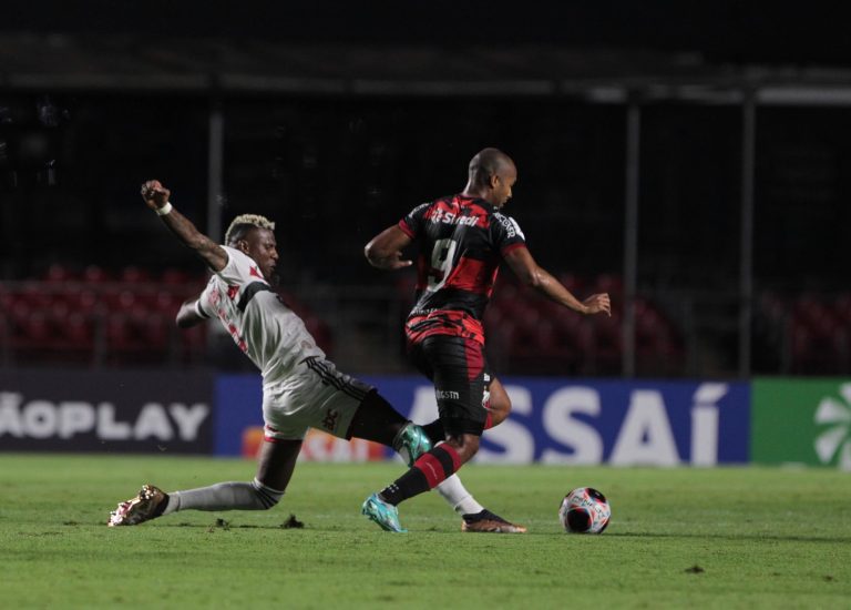 E agora, Ceni? Com volta de Arboleda, treinador terá que tirar algum gringo da relação para as quartas do Campeonato Paulista