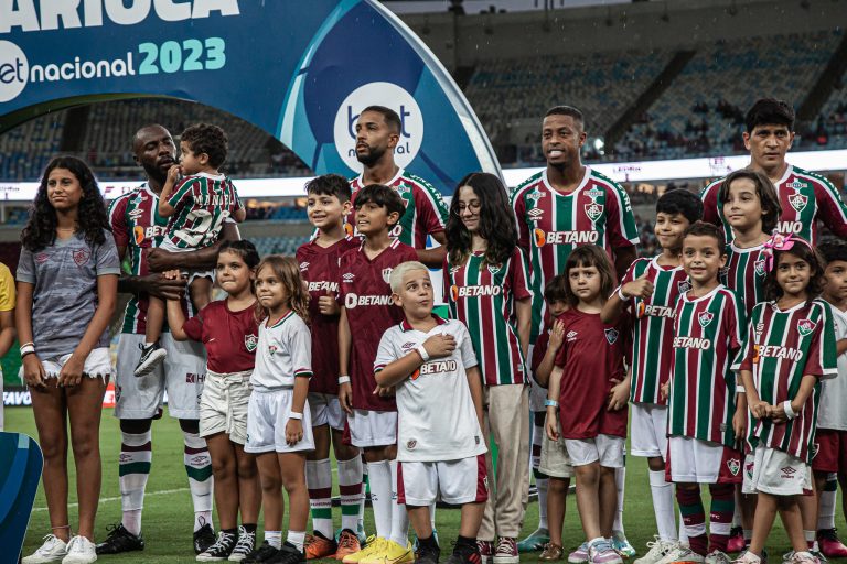 Fluminense perde titular por lesão; confira tempo de recuperação