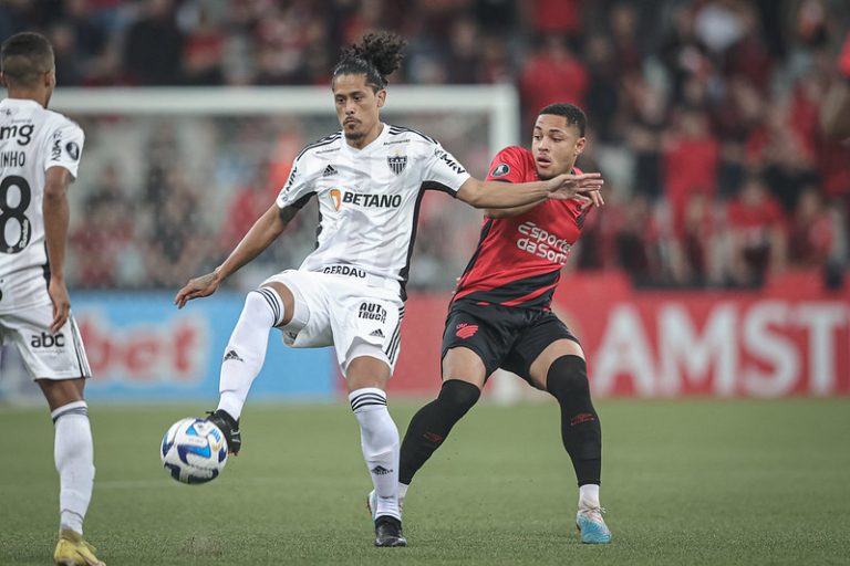 Atlético-MG e Athletico-PR se enfrentam neste sábado (29), pelo Brasileirão. Foto: Pedro Souza/Atlético-MG