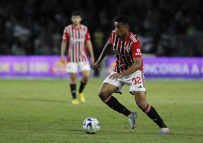 Marcos Paulo tem mais minutos em campo no São Paulo com Dorival Júnior do que com Ceni