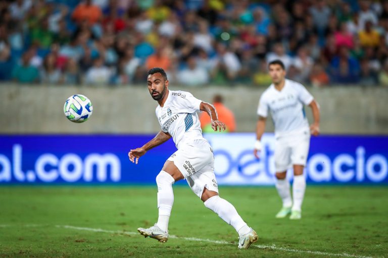 Grêmio em jogo contra o Cuiabá. Foto: LUCAS UEBEL/GREMIO FBPA