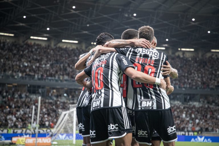 Edenilson fala sobre vitória do Atlético-MG sobre o Corinthians no jogo de ida das oitavas: “Ficou pouco”