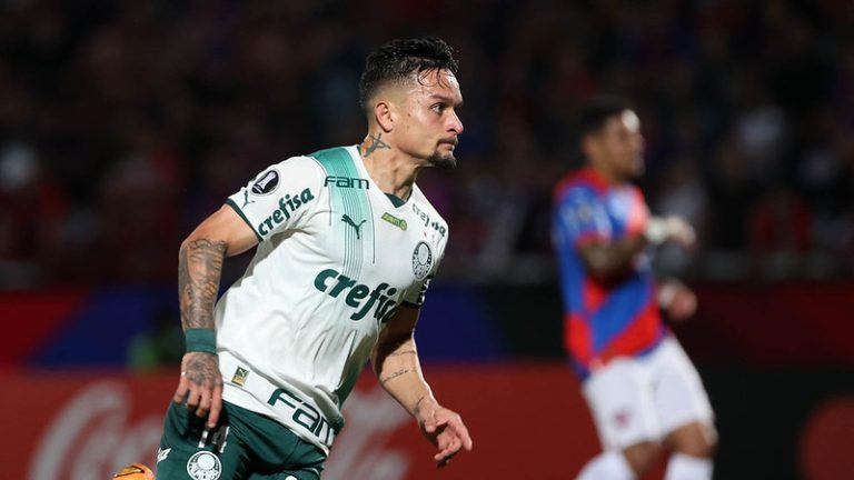 Artur, do Palmeiras, em partida contra o Cerro Porteño, pela Libertadores. Foto: Cesar Greco/Palmeiras