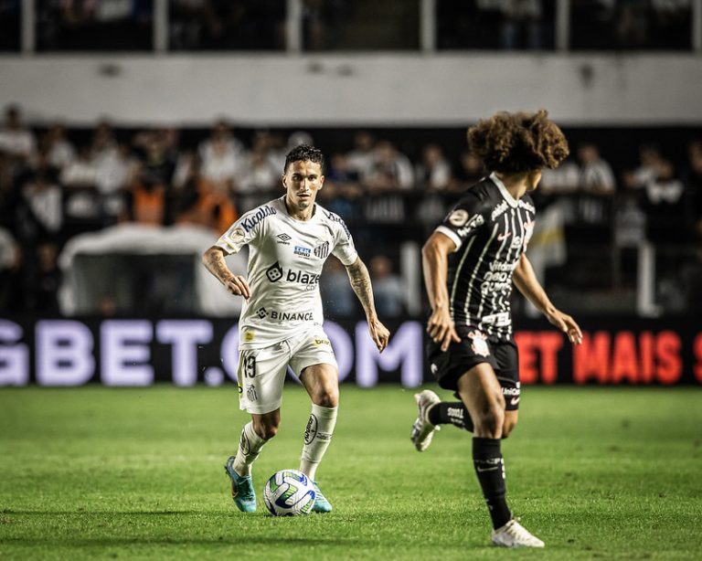 Santos x Corinthians no Brasileirão 2023. Foto: Raul Baretta/Santos FC.