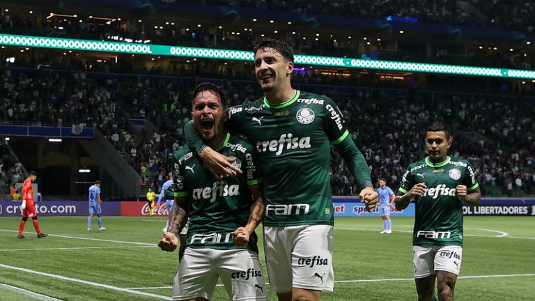 Palmeiras goleou o Bolívar em casa