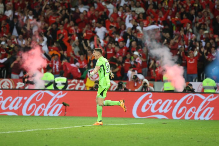 Saiba o que Rochet falou sobre a classificação do Internacional sobre o River Plate