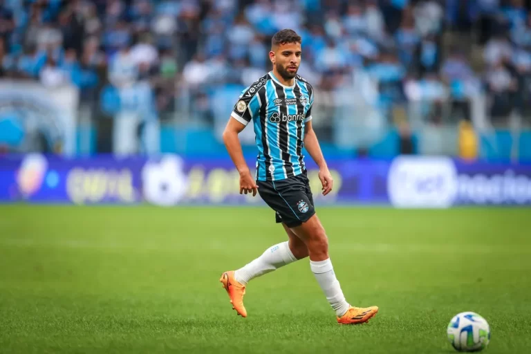 Pepê, do Grêmio. Foto: Lucas Uebel/Grêmio