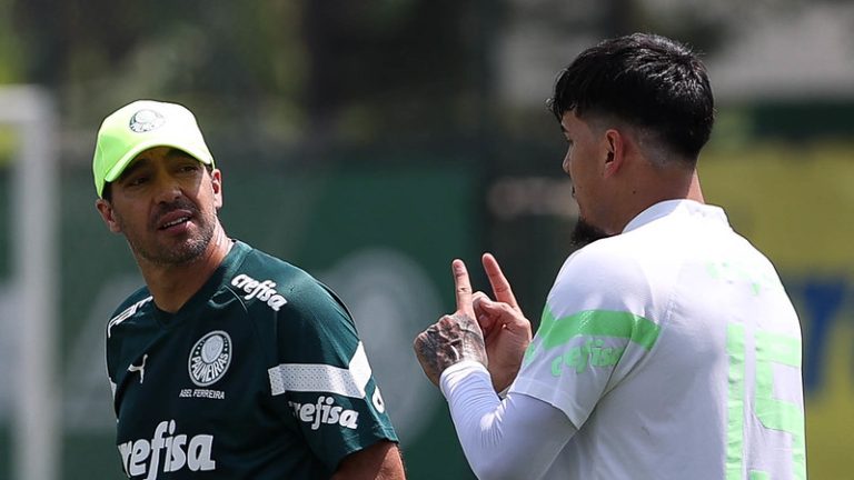 Abel Ferreira e Gustavo Gómez, do Palmeiras. Foto: Cesar Greco/SE Palmeiras