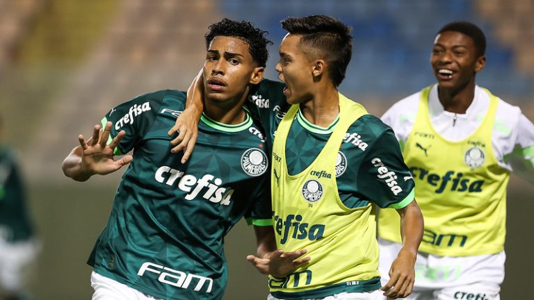 Palmeiras sub-17 em partida contra o Corinthians, pelo Brasileirão. Foto: Fabio Menotti/Palmeiras