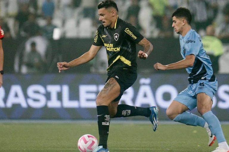 Partida entre Botafogo e Athletico-PR foi suspensa