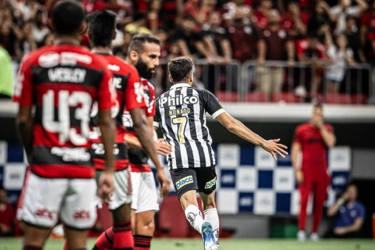 Santos venceu o Flamengo por 2 a 1