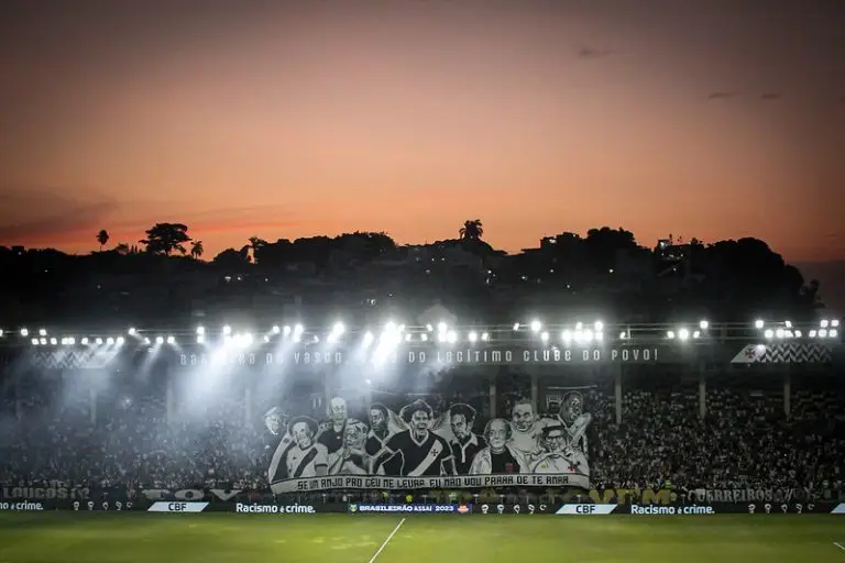 Torcida do Vasco em São Januário. Foto: Matheus Lima/Vasco