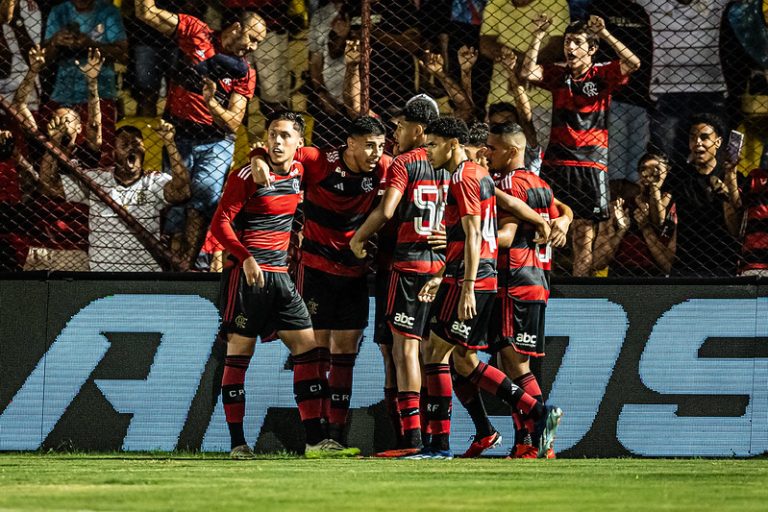 Flamengo 1 x 1 Aster, quartas de final da Copinha 2024. Time sub-20 do Flamengo. Foto: Jhony Inácio/Ag.Paulistão